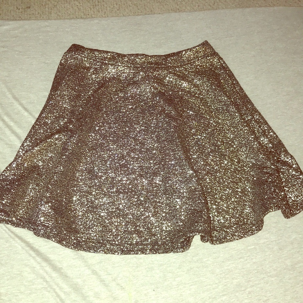 Flowy skirt!